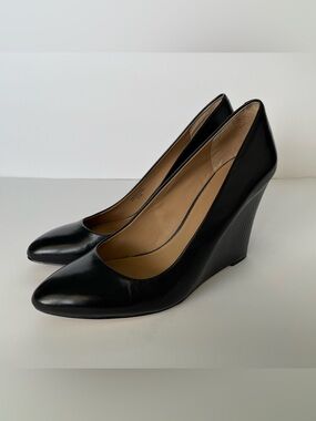 Ann Taylor Black Leather Wedge Pumps
